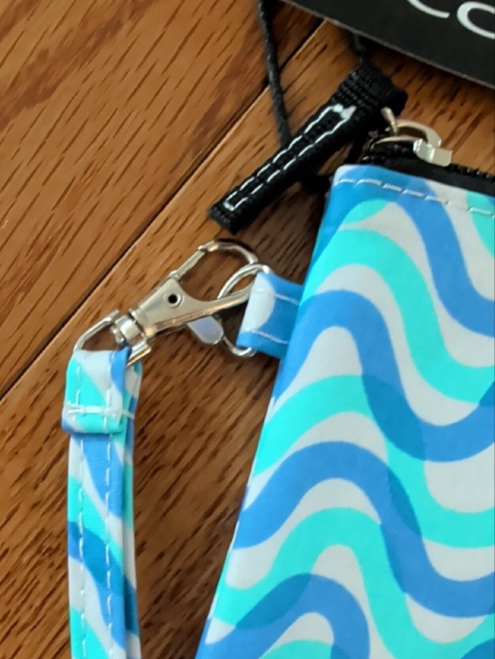 Scout Aqua & Navy Wave Wristlet Pouch - Picture 2 of 3